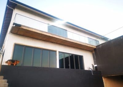 Aluminium & glass