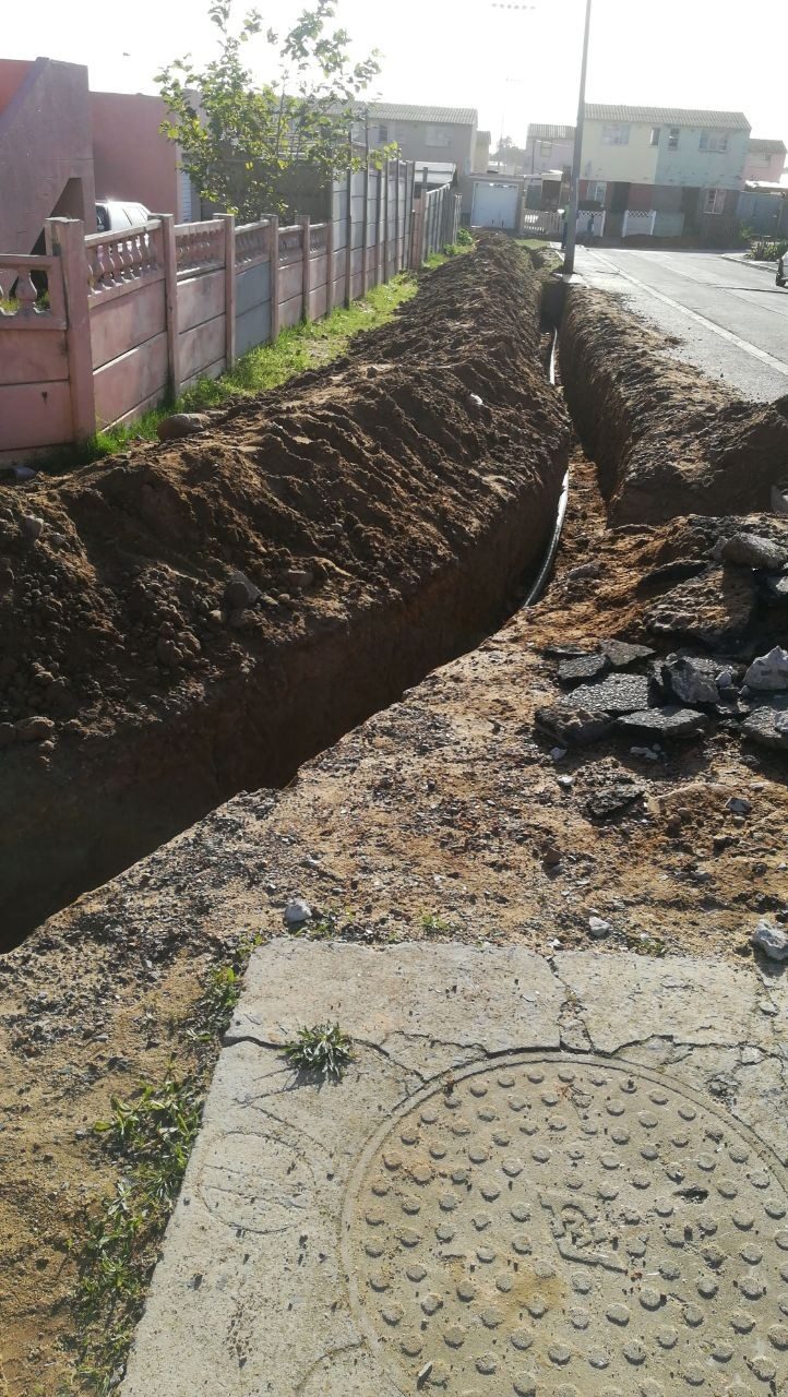 Trenching &middot; Hauling &middot; LV/HV jointing
