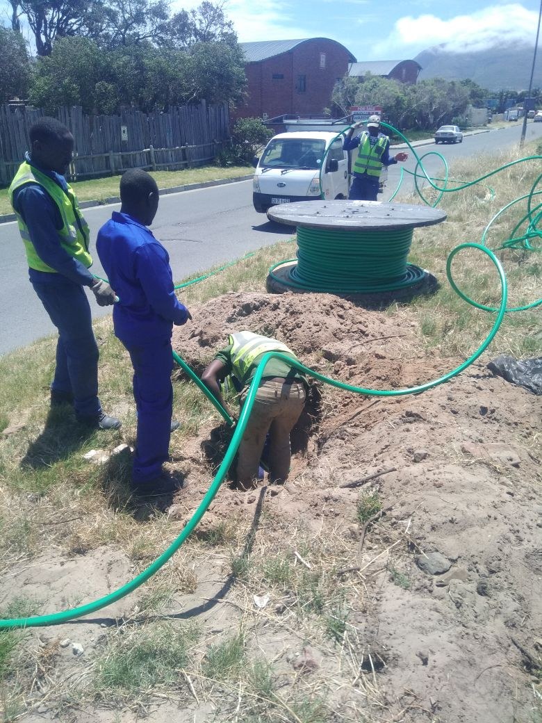 Civils & manhole work