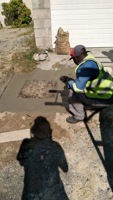 Civils & manhole work